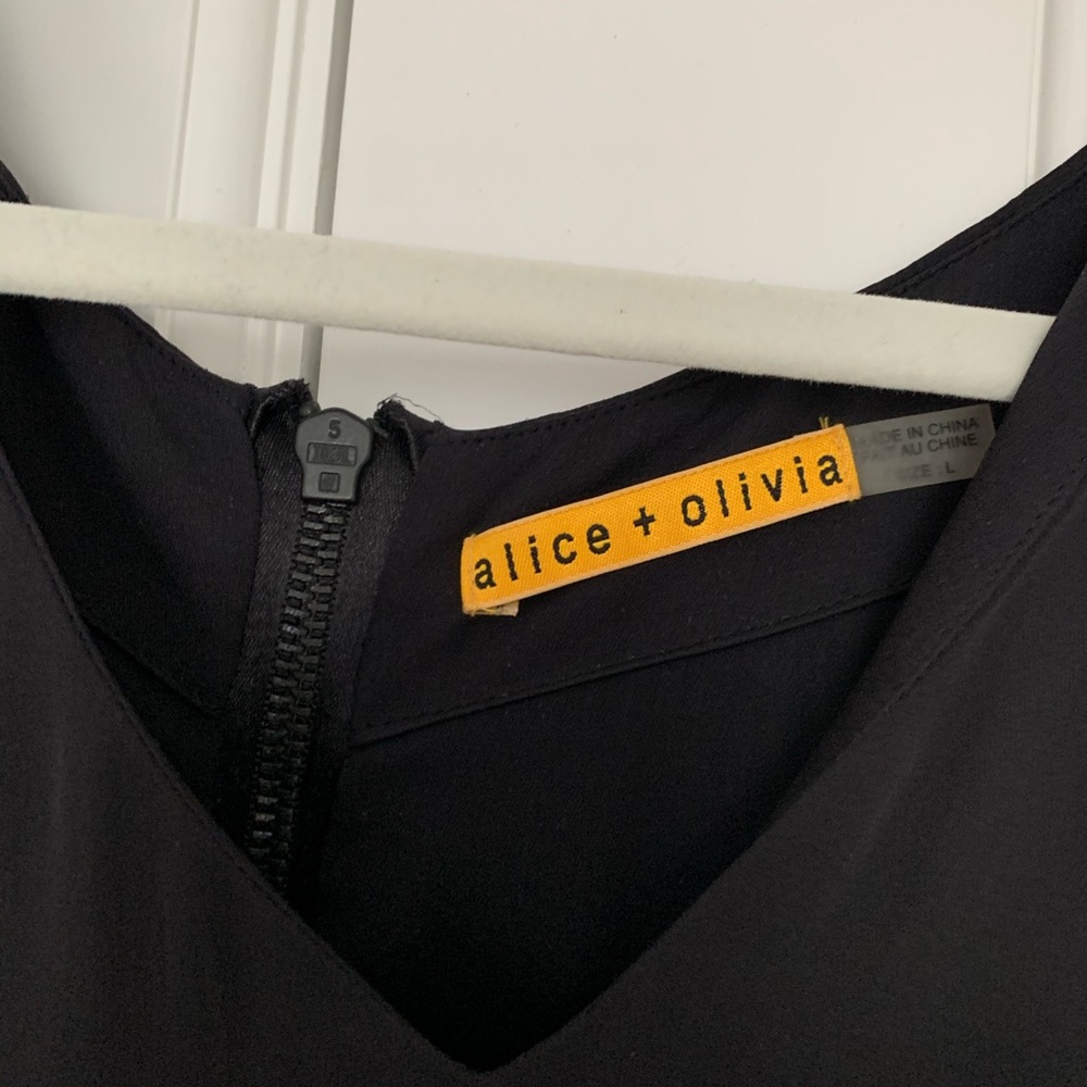 SILK ALICE & OLIVIA FAUX WRAP DRESS - Picture 2 of 3